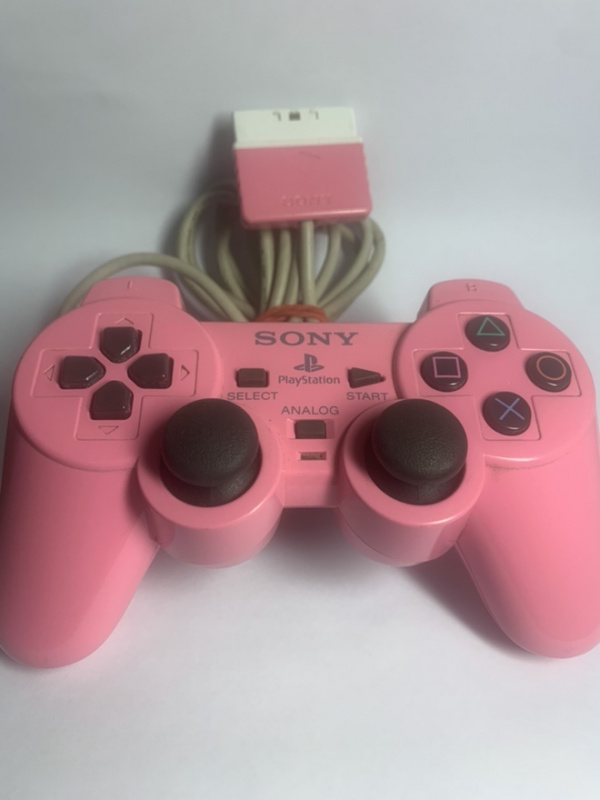 картинка Джойстик DualShock 2 розовый PlayStation 2 Б/У. Купить Джойстик DualShock 2 розовый PlayStation 2 Б/У в магазине 66game.ru