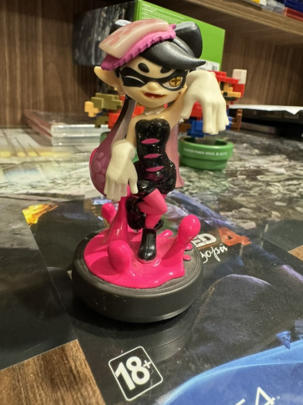 картинка Фигурка Amiibo Splatoon CALLIE Кэлли (коллекция Splatoon) USED. Купить Фигурка Amiibo Splatoon CALLIE Кэлли (коллекция Splatoon) USED в магазине 66game.ru