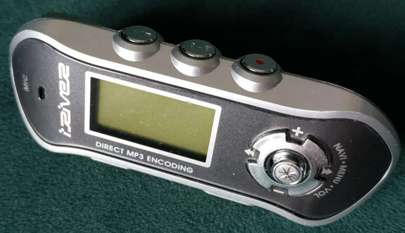 картинка IRiver mp3 плеер от магазина 66game.ru