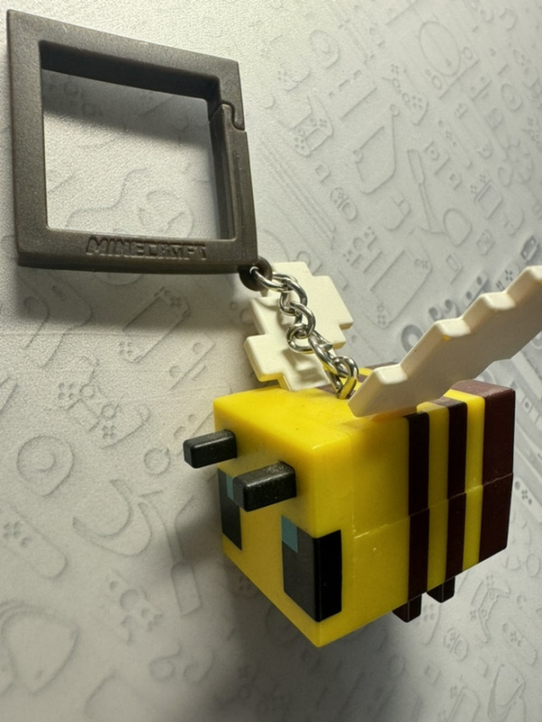 картинка Брелок клипса Minecraft от магазина 66game.ru