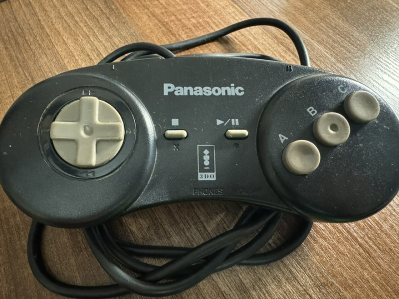 картинка Геймпад Panasonic 3DO FZ-JP1. Купить Геймпад Panasonic 3DO FZ-JP1 в магазине 66game.ru