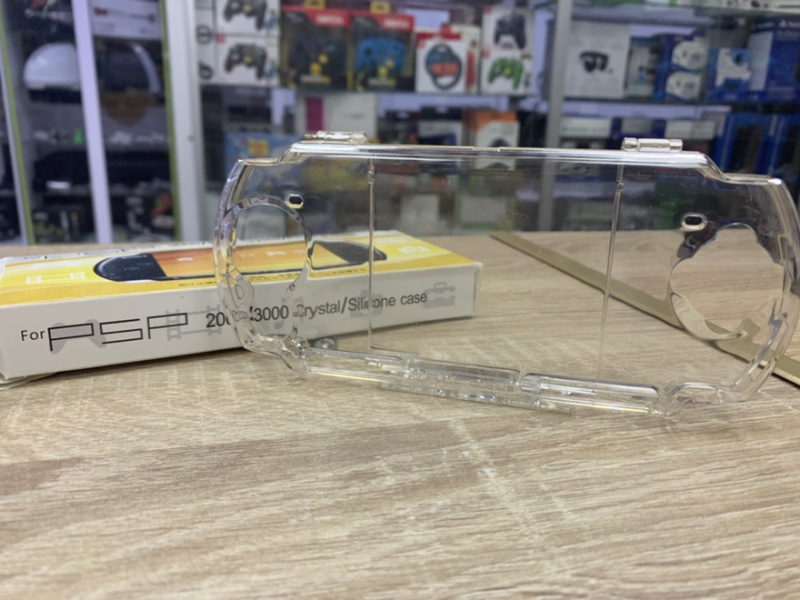 картинка Пластиковый чехол PSP 200x-300x Crystal Case . Купить Пластиковый чехол PSP 200x-300x Crystal Case  в магазине 66game.ru