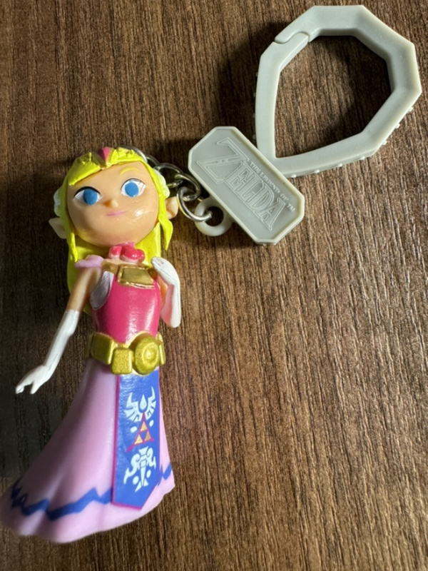 картинка Брелок клипса Legend Of Zelda Paladone от магазина 66game.ru