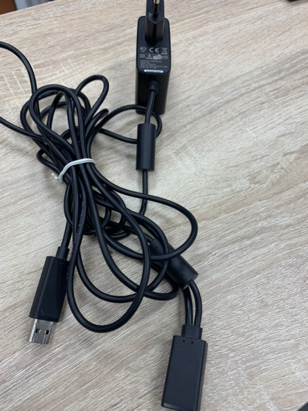 картинка Блок питания Xbox 360 Kinect + USB-переходник оригинал. Купить Блок питания Xbox 360 Kinect + USB-переходник оригинал в магазине 66game.ru