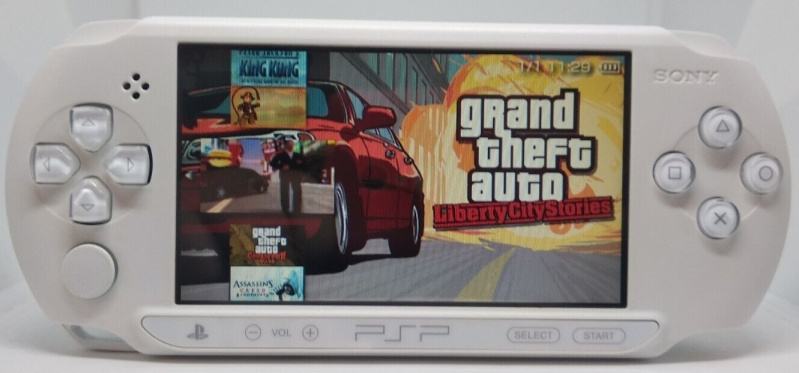 PSP Street E1000+ 32GB (~2300 Игр) белая [USED]. Купить PSP Street E1000+ 32GB (~2300 Игр) белая [USED] в магазине 66game.ru