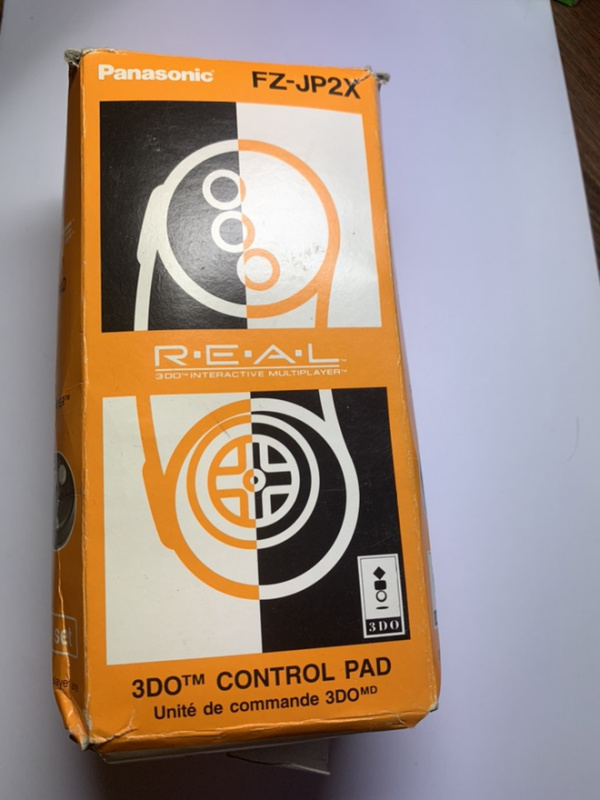 картинка Коробка геймпада 3DO FZ-JP2X. Купить Коробка геймпада 3DO FZ-JP2X в магазине 66game.ru