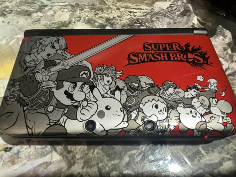 Nintendo 3DS Xl Super Smash Bros. Special Edition + 32 Gb (Игры) [USED]. Купить Nintendo 3DS Xl Super Smash Bros. Special Edition + 32 Gb (Игры) [USED] в магазине 66game.ru