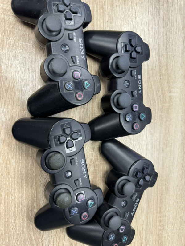 картинка Не оригинальные геймпады Китай (живые) от магазина 66game.ru