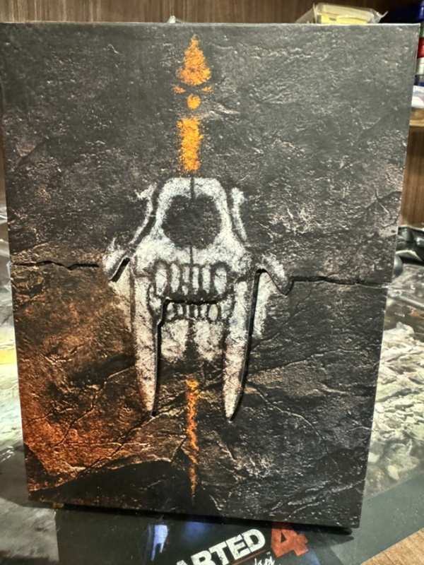 картинка Far Cry: Primal Collector's Edition [PS4, русская версия] USED . Купить Far Cry: Primal Collector's Edition [PS4, русская версия] USED  в магазине 66game.ru