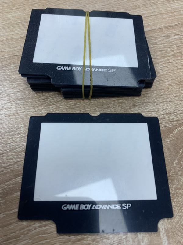 картинка Пластиковая защита экрана GBA SP. Купить Пластиковая защита экрана GBA SP в магазине 66game.ru