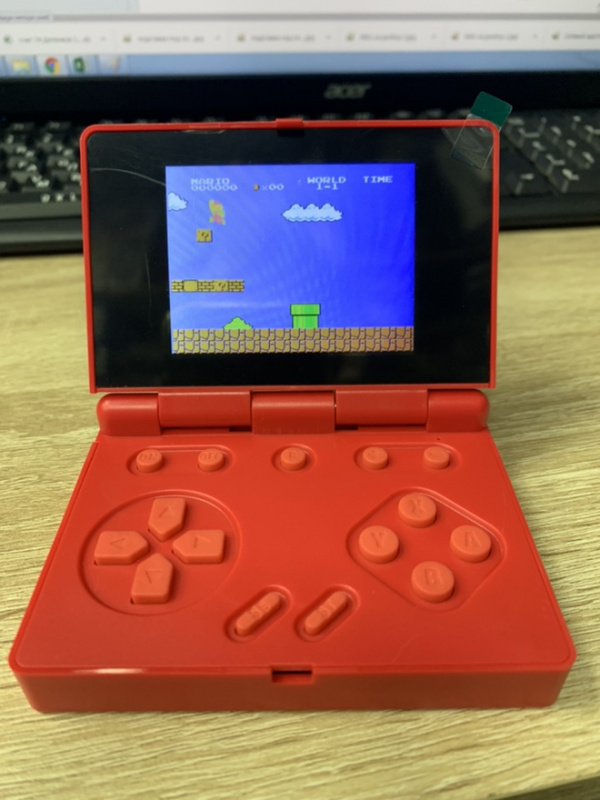 картинка Портативная мини-игровая консоль 1000 игр  (LCD экран, шнур AV TV+шнур зарядки) от магазина 66game.ru