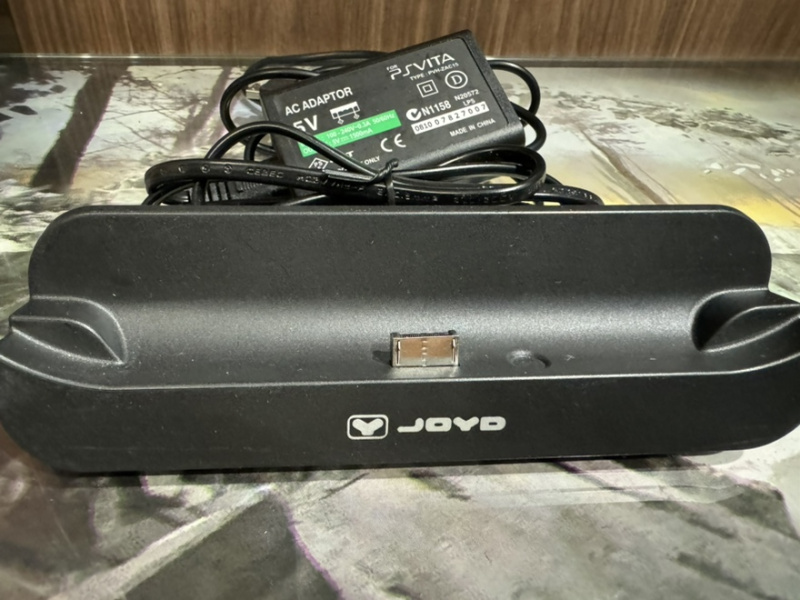 картинка Док станция PS Vita 100X. Купить Док станция PS Vita 100X в магазине 66game.ru