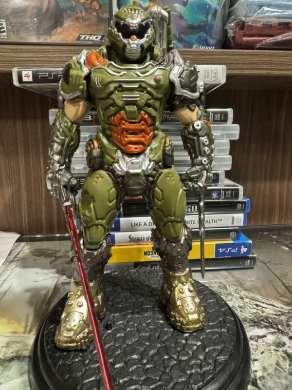 картинка Фигурка Doom  Eternal 20 см. Купить Фигурка Doom  Eternal 20 см в магазине 66game.ru