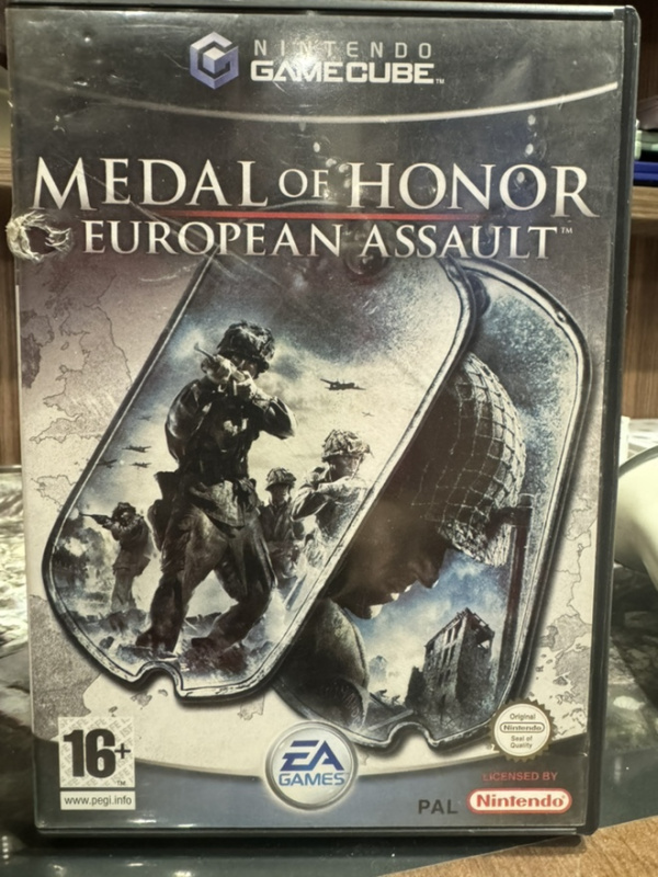 картинка Medal of Honor: European Assault PAL (GameCube) USED от магазина 66game.ru