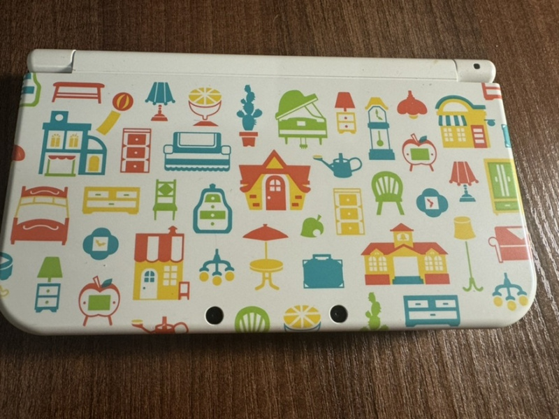 New 3DS XL  Animal Crossing + 32 Gb (Игры) [USED]. Купить New 3DS XL  Animal Crossing + 32 Gb (Игры) [USED] в магазине 66game.ru