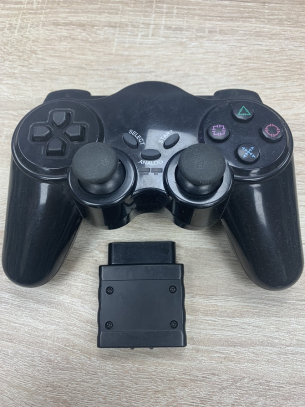 картинка Беспроводной контроллер для PlayStation 2 и PlayStation ретро Б/У. Купить Беспроводной контроллер для PlayStation 2 и PlayStation ретро Б/У в магазине 66game.ru