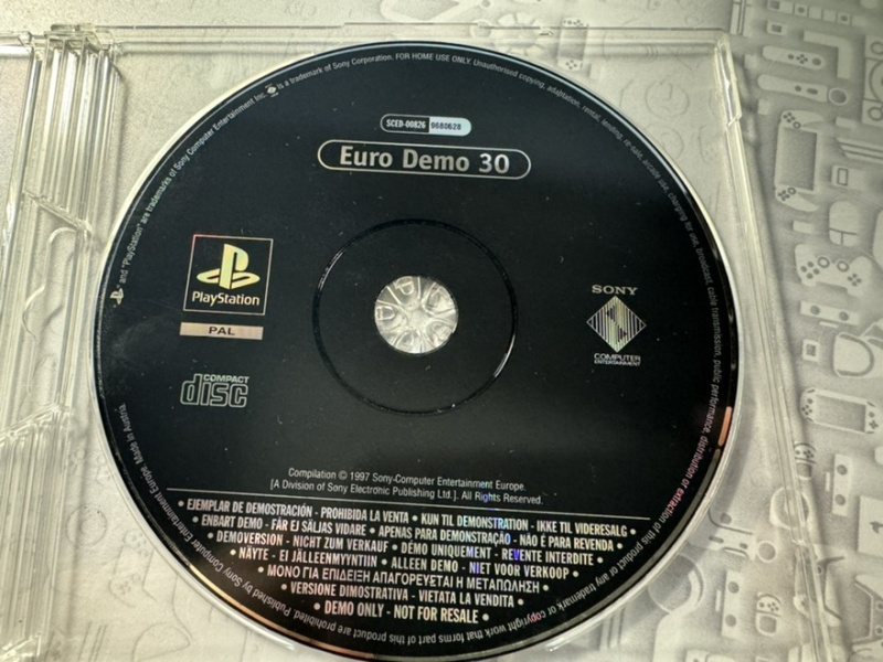 картинка Demo Disc 30 original [PS1, английская версия] USED  от магазина 66game.ru