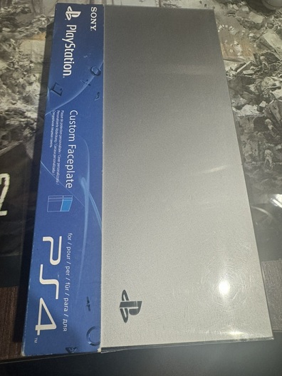 картинка PlayStation 4 Custom Faceplate (Серебро). Купить PlayStation 4 Custom Faceplate (Серебро) в магазине 66game.ru