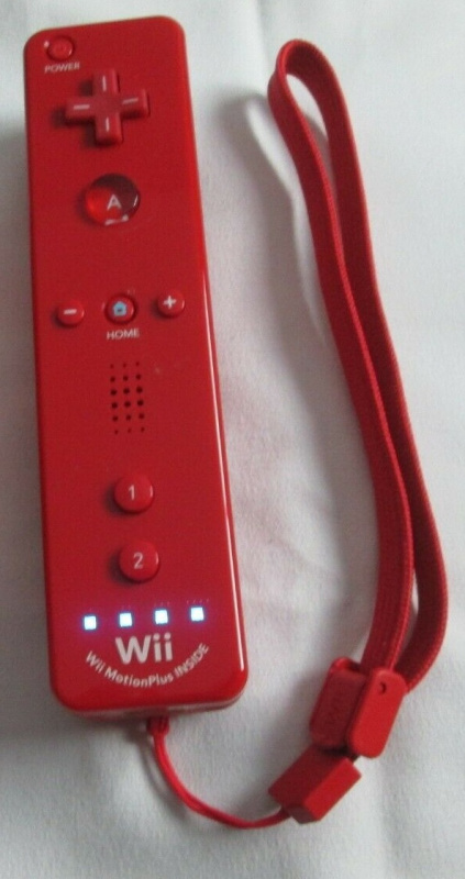 картинка Wii Remote (красный) с Motion Plus оригинал RVL-036 USED. Купить Wii Remote (красный) с Motion Plus оригинал RVL-036 USED в магазине 66game.ru