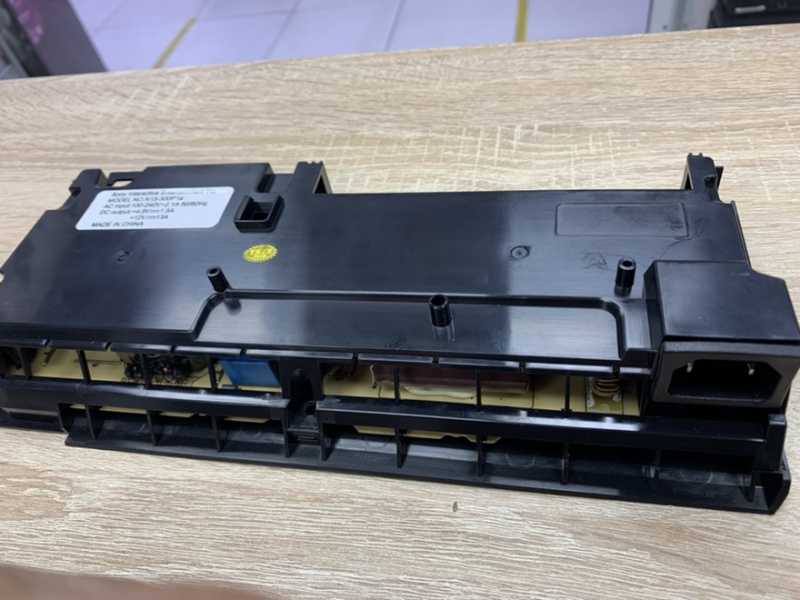 картинка Блок питания ADP ADP-300ER / N15-300P1A от магазина 66game.ru