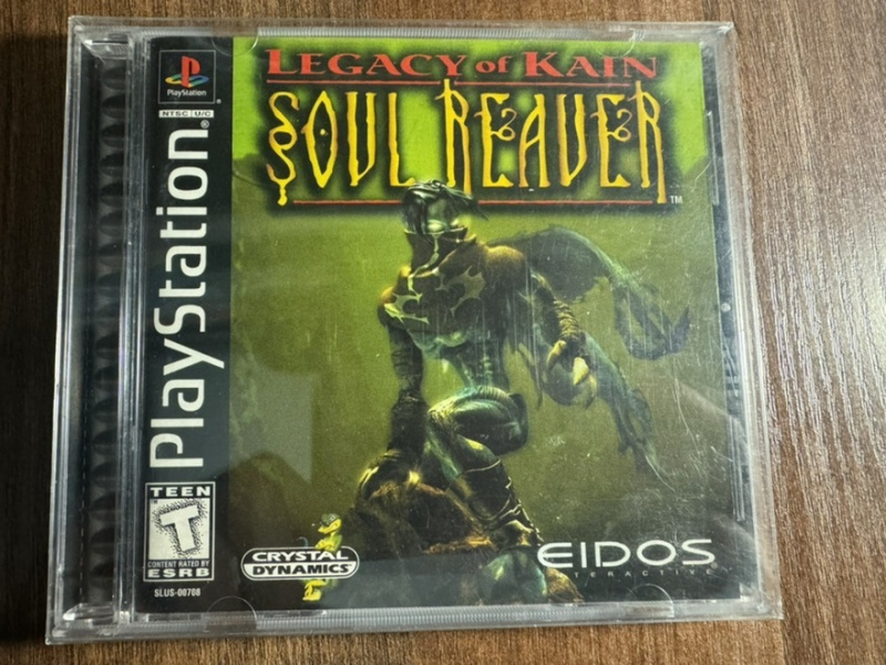 картинка Legacy of Kain Soul Reaver original [PS1, английская версия] USED от магазина 66game.ru