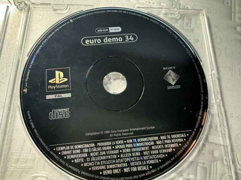 картинка Demo Disc 34 original [PS1, английская версия] USED от магазина 66game.ru