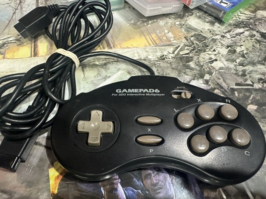 картинка Геймпад для 3DO P-1201. Купить Геймпад для 3DO P-1201 в магазине 66game.ru