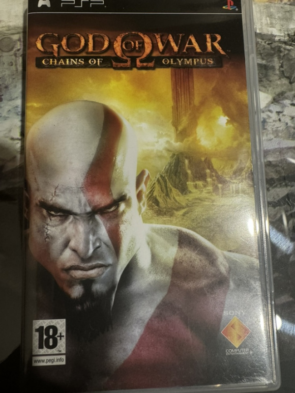 картинка God of War: Chains of Olympus (РSP, русская документация) USED. Купить God of War: Chains of Olympus (РSP, русская документация) USED в магазине 66game.ru