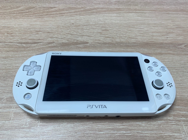 PS Vita Slim White + 128Gb USED. Купить PS Vita Slim White + 128Gb USED в магазине 66game.ru