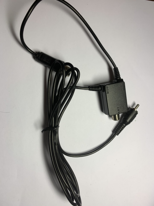 картинка Антенный смеситель RF Switch SNSP-003 ретро. Купить Антенный смеситель RF Switch SNSP-003 ретро в магазине 66game.ru