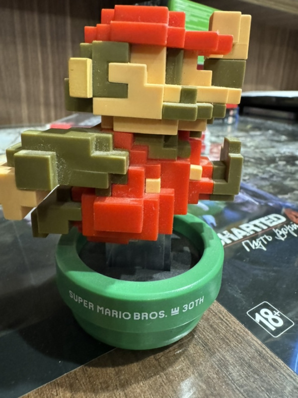картинка Фигурка Amiibo Mario Classic Color 30th Super Mario 8 Bit . Купить Фигурка Amiibo Mario Classic Color 30th Super Mario 8 Bit  в магазине 66game.ru