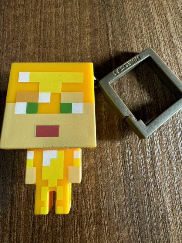 картинка Брелок клипса Minecraft Алекс Paladone от магазина 66game.ru