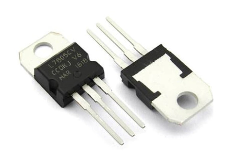 картинка Стабилизатор напряжения 7805 от магазина 66game.ru
