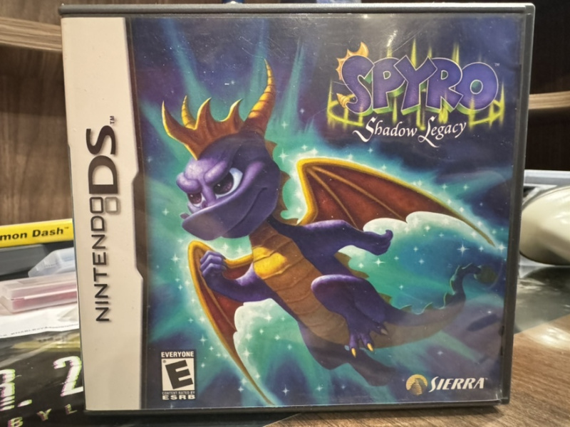 картинка Spyro Shadow Legacy [NDS] EUR. Купить Spyro Shadow Legacy [NDS] EUR в магазине 66game.ru