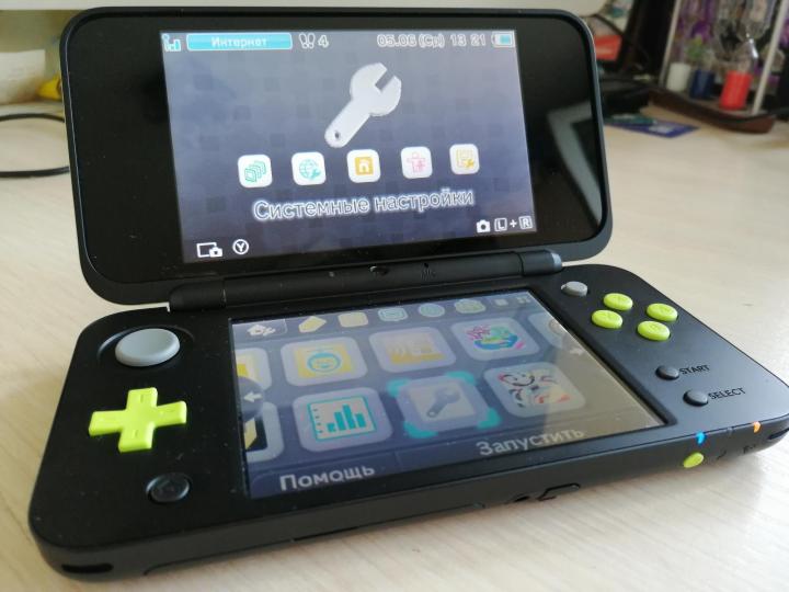 New Nintendo 2DS XL (черный + зеленый) + 32 Gb (Игры) [USED]. Купить New Nintendo 2DS XL (черный + зеленый) + 32 Gb (Игры) [USED] в магазине 66game.ru