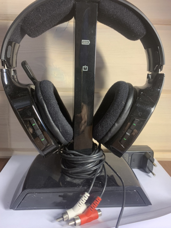 картинка Беспроводные игровые наушники Razer Chimaera 5.1 для Xbox 360 Б/У. Купить Беспроводные игровые наушники Razer Chimaera 5.1 для Xbox 360 Б/У в магазине 66game.ru