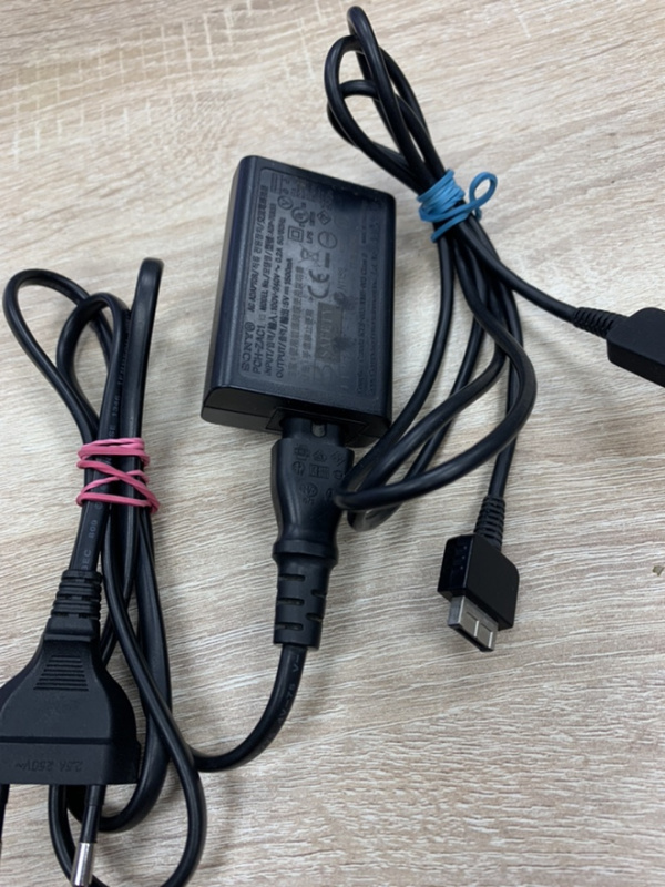картинка Адаптер + сетевой кабель (Ac Adapter Sony Original) USED. Купить Адаптер + сетевой кабель (Ac Adapter Sony Original) USED в магазине 66game.ru