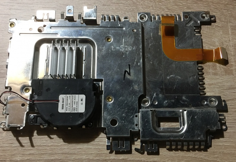 картинка Элемент корпуса Ps2 от магазина 66game.ru