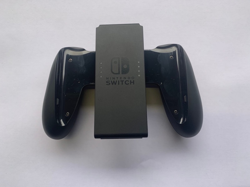 картинка Держатель для Joy-Con (USED). Купить Держатель для Joy-Con (USED) в магазине 66game.ru