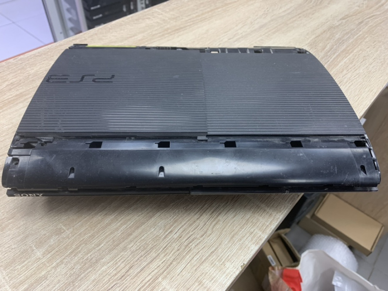 картинка Корпус PS3 Super Slim б/у от магазина 66game.ru