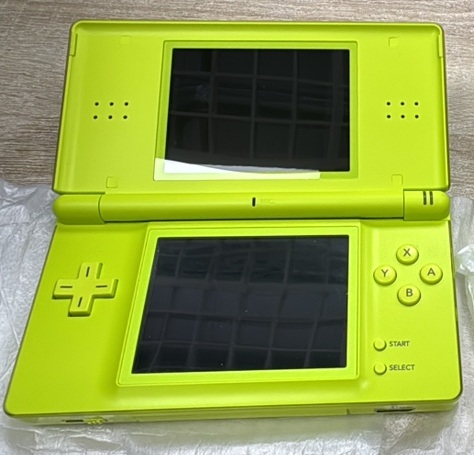 Nintendo DS Lite Новая!. Купить Nintendo DS Lite Новая! в магазине 66game.ru