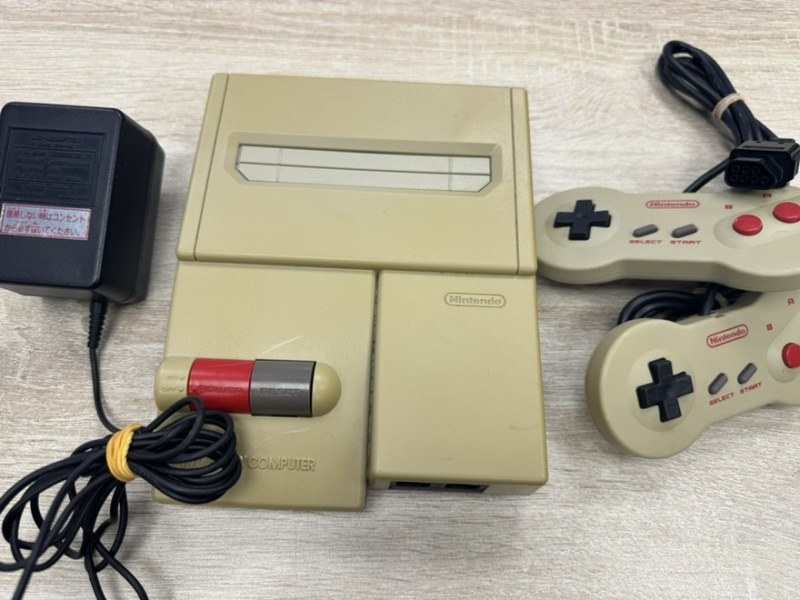 Nintendo Famicom - AV Famicom model HVC-101. Купить Nintendo Famicom - AV Famicom model HVC-101 в магазине 66game.ru