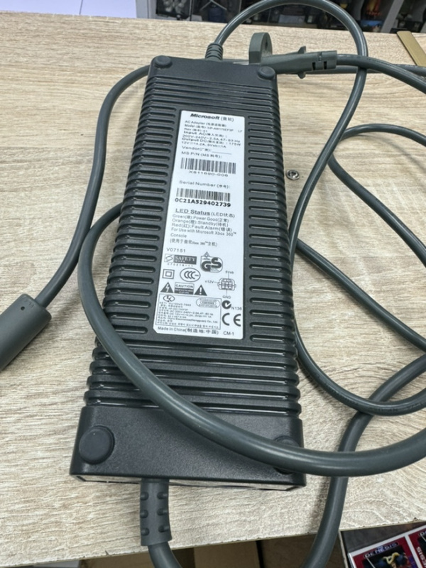 картинка Блок питания для Xbox 360 Fat (AC Adapter 220V) оригинал. Купить Блок питания для Xbox 360 Fat (AC Adapter 220V) оригинал в магазине 66game.ru