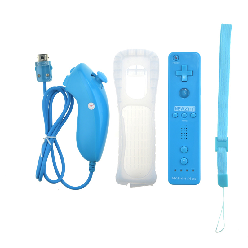 картинка Комплект джойстиков Nintendo Wii Remote + Wii Nunchuk (голубой) с Motion Plus. Купить Комплект джойстиков Nintendo Wii Remote + Wii Nunchuk (голубой) с Motion Plus в магазине 66game.ru