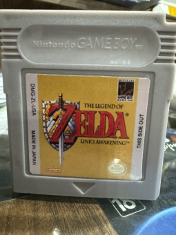 The Legend of Zelda The Links Awakening DX (Русская версия Game Boy Color)