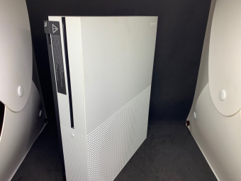 Xbox One S White 500 Gb [USED] 3