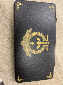 Кейс для хранения 24 игровых картриджей Zelda GNS-169-1