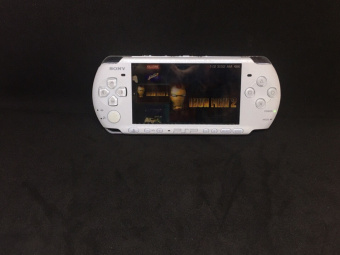 PSP 3000 White + 32GB (~2300 Игр) [USED] 1
