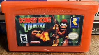 Donkey Kong Country (русская версия)[GBA]