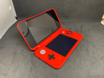 New Nintendo 2DS XL Poké Ball Edition + Luma + Игры (USED) 2